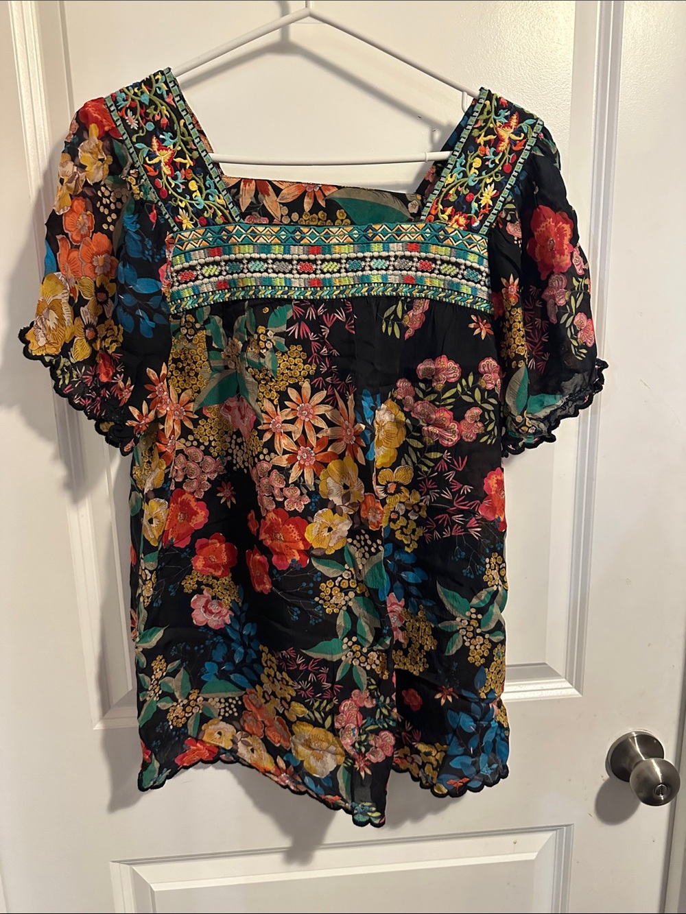 Johnny Was Black Multicolor Floral Embroidered Square-Neck Blouse